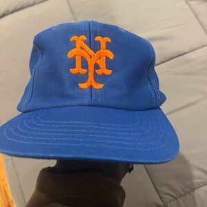 Vintage 80s Mets Hat